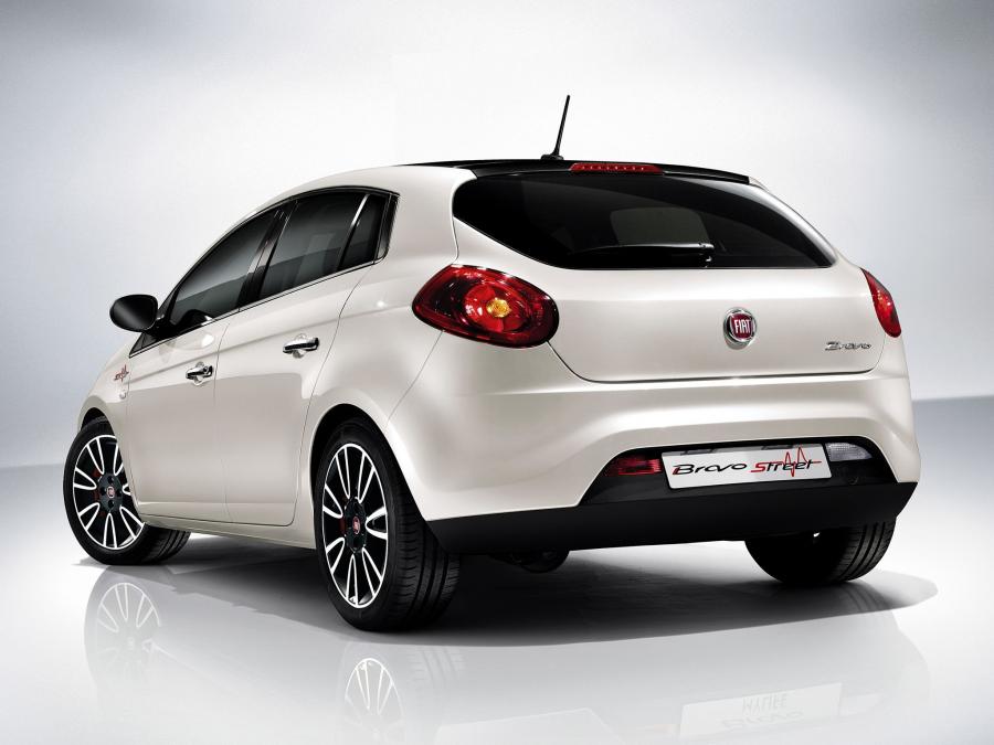  Fiat Bravo Street 2012 года  (фото 3 из 7)